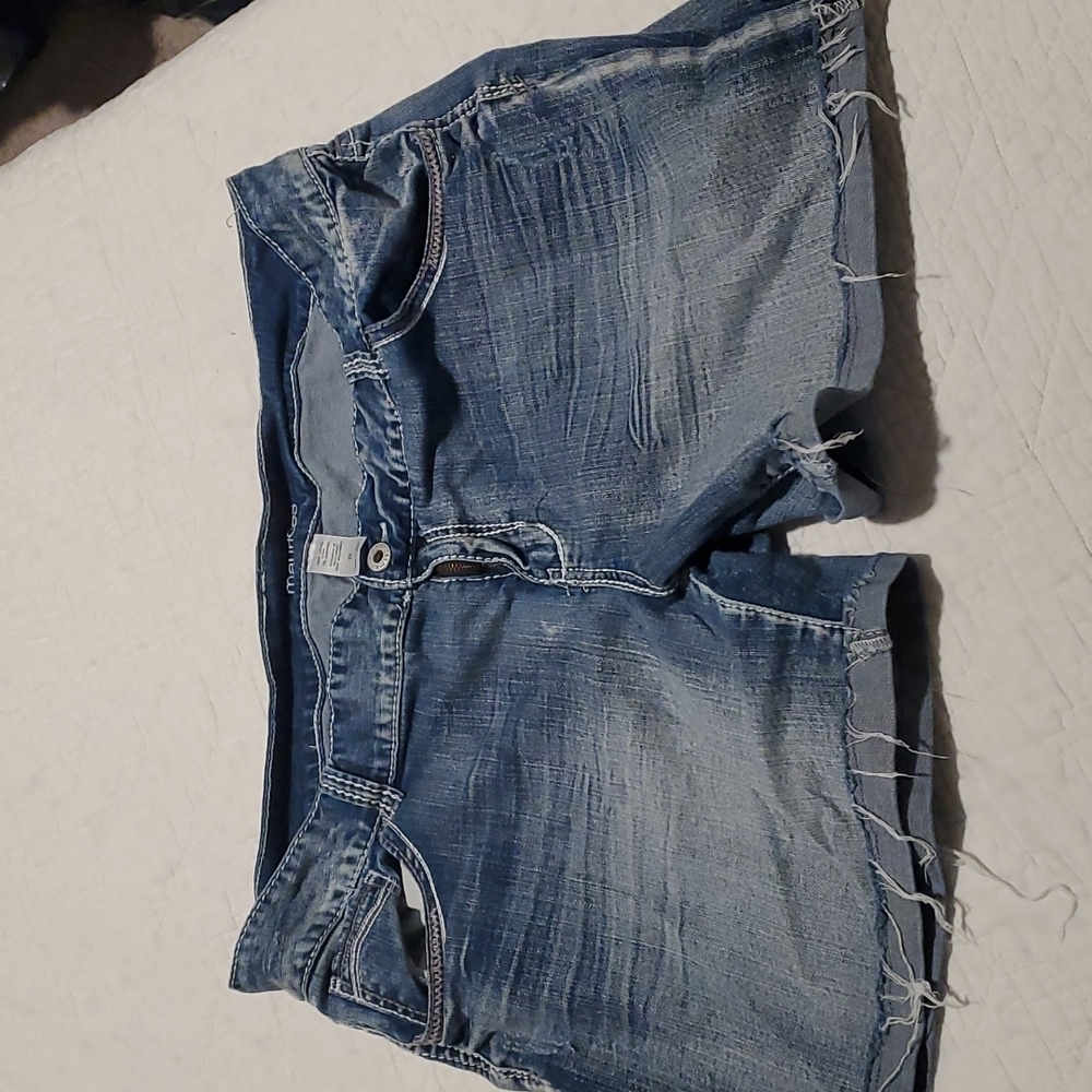 Maurices shorts women's size 22